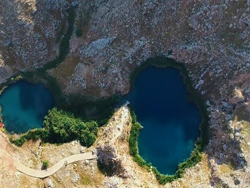 معرفی لیدر محلی ایلام + جاذبههای گردشگری 5 دریاچه دوقلو سیاه گاو