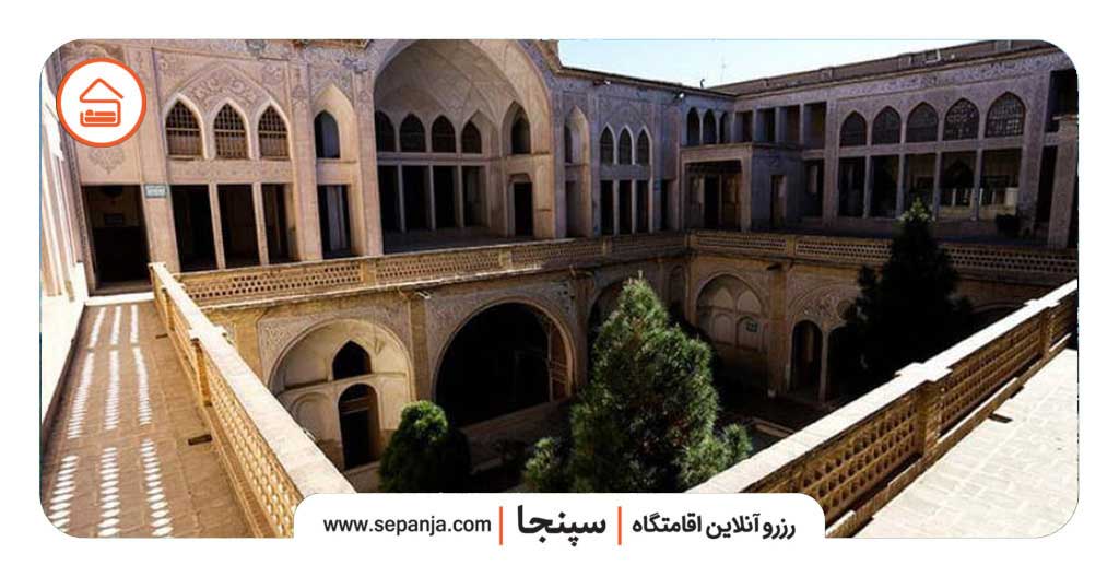 بهترین اقامتگاه زاهدان؛ راهنمای رزرو هتل و بومگردی | سپنجا 2 بهترین اقامتگاه زاهدان