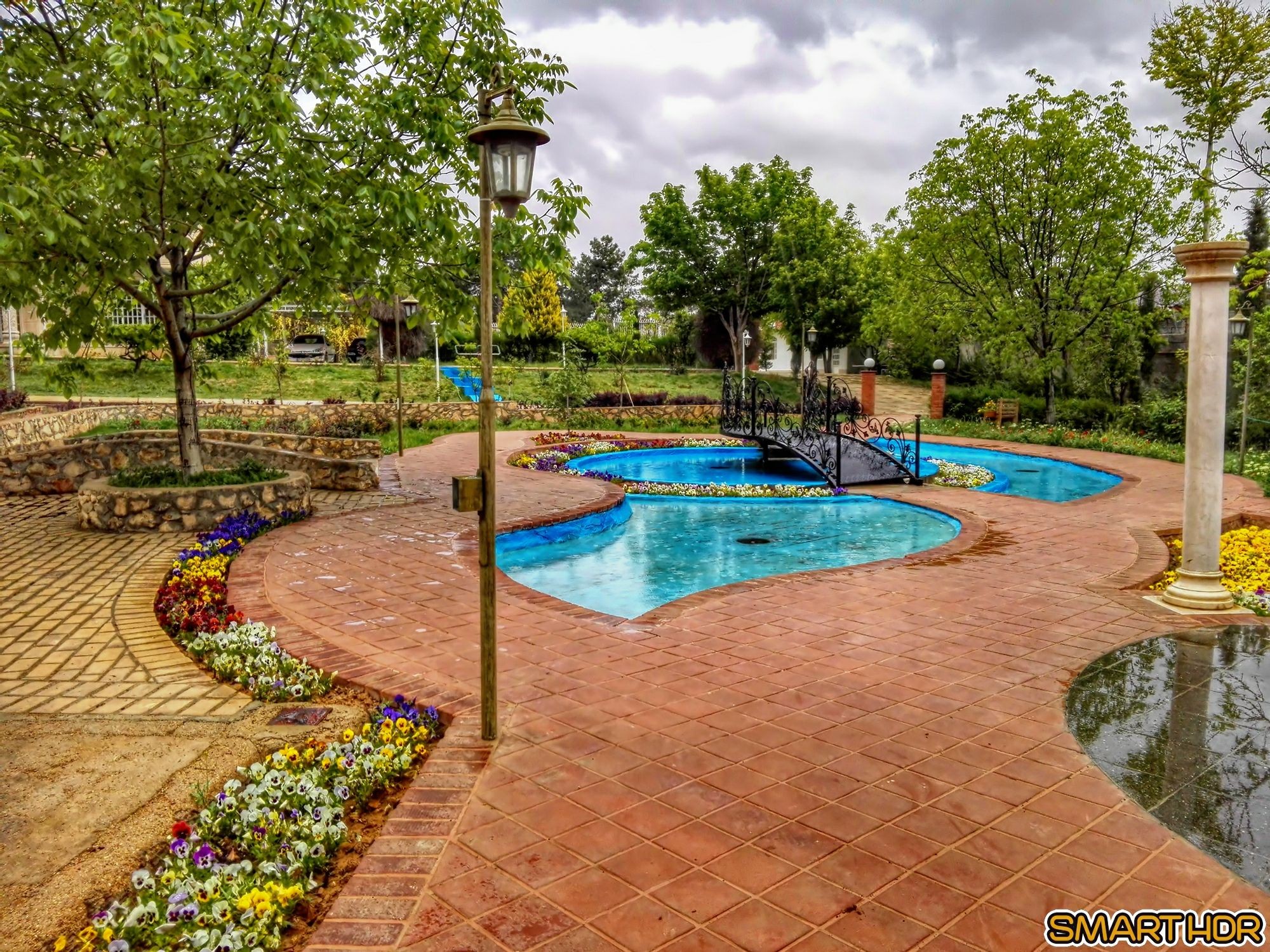 townee اجاره باغ ویلا در دکتر حسابی شیراز
