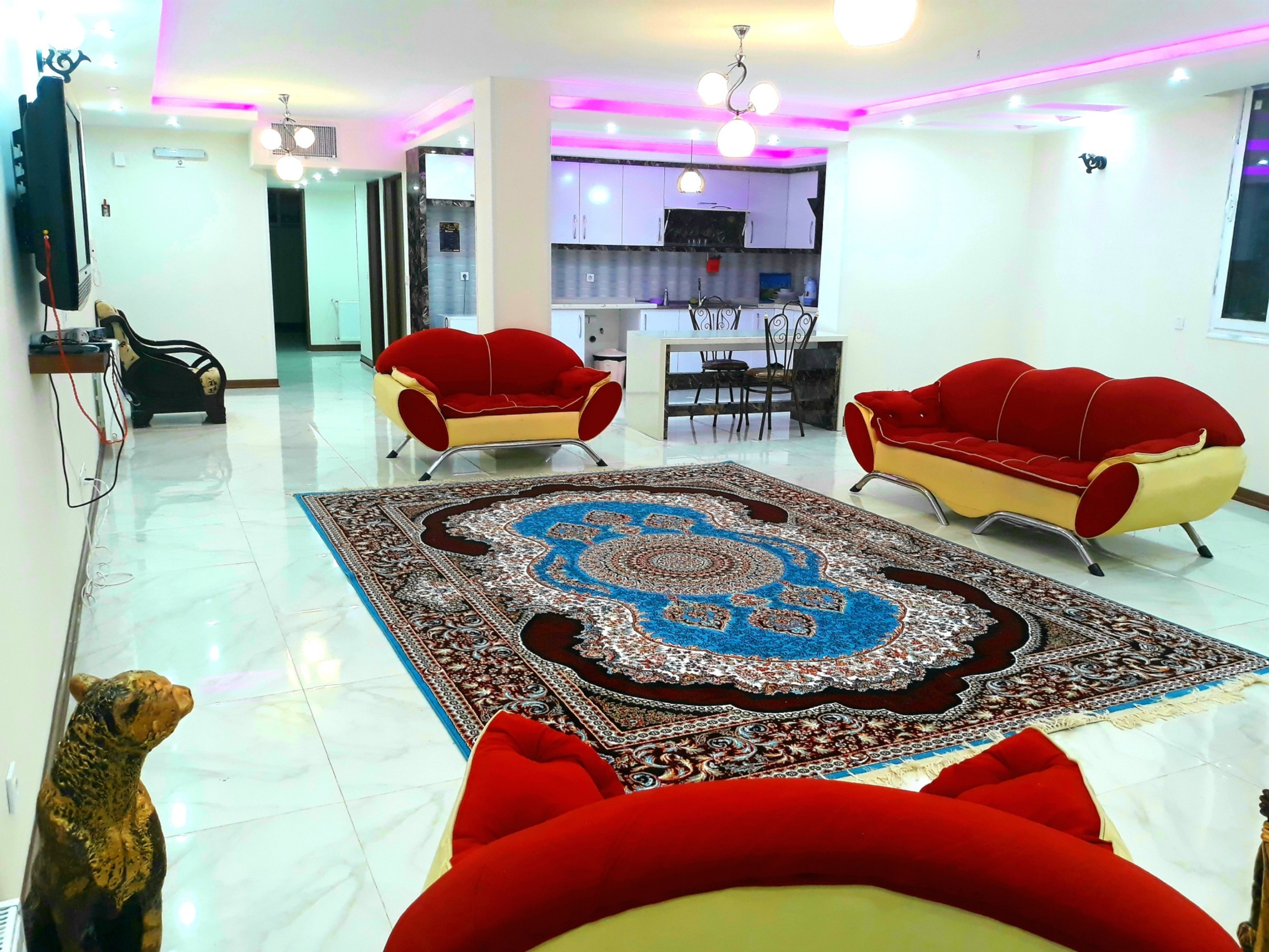 townee اجاره هتل آپارتمان مبله در میدان احمد آباد اصفهان 