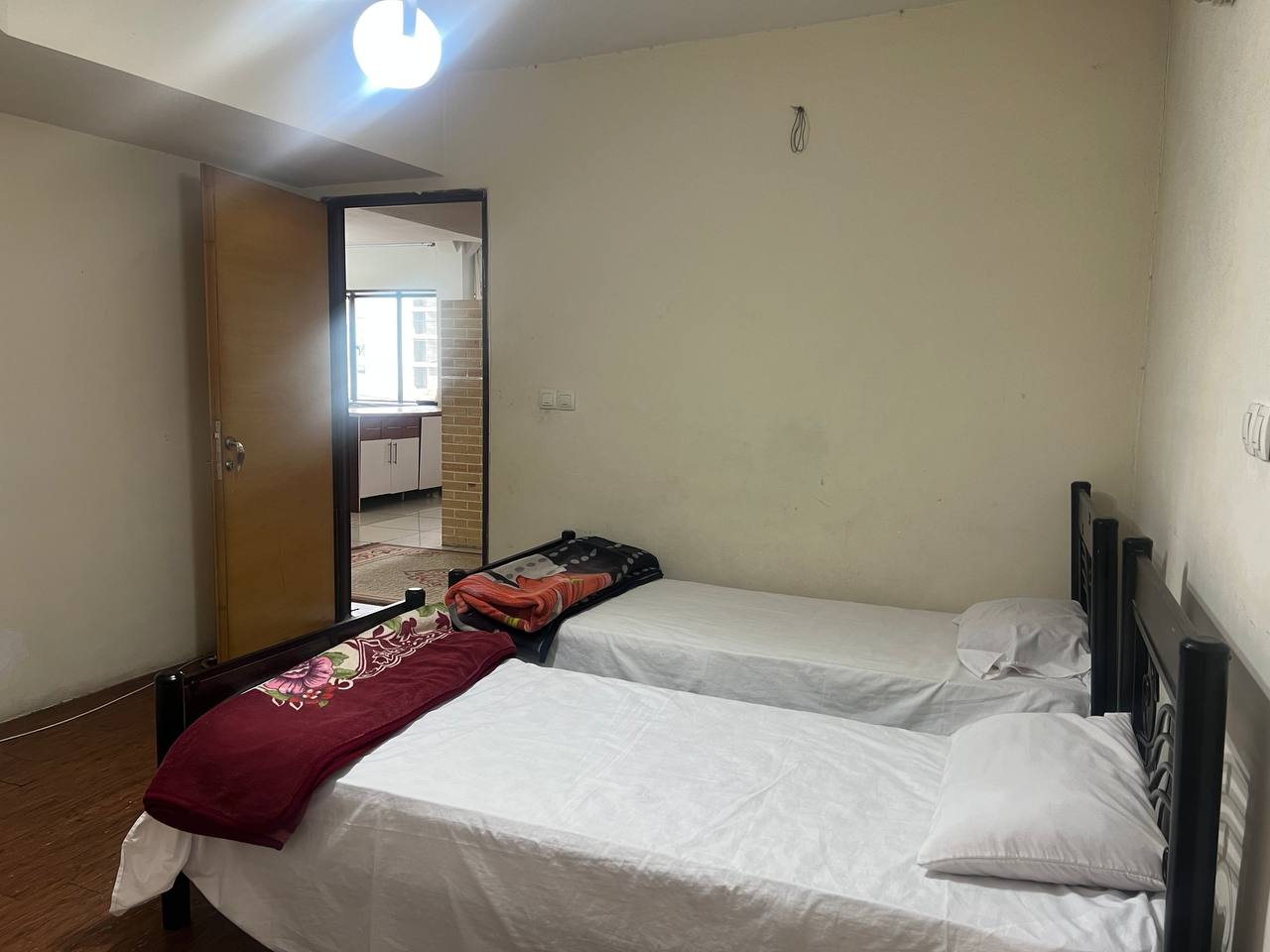 townee اجاره آپارتمان دوخواب مبله در چمران شیراز  - واحد 3