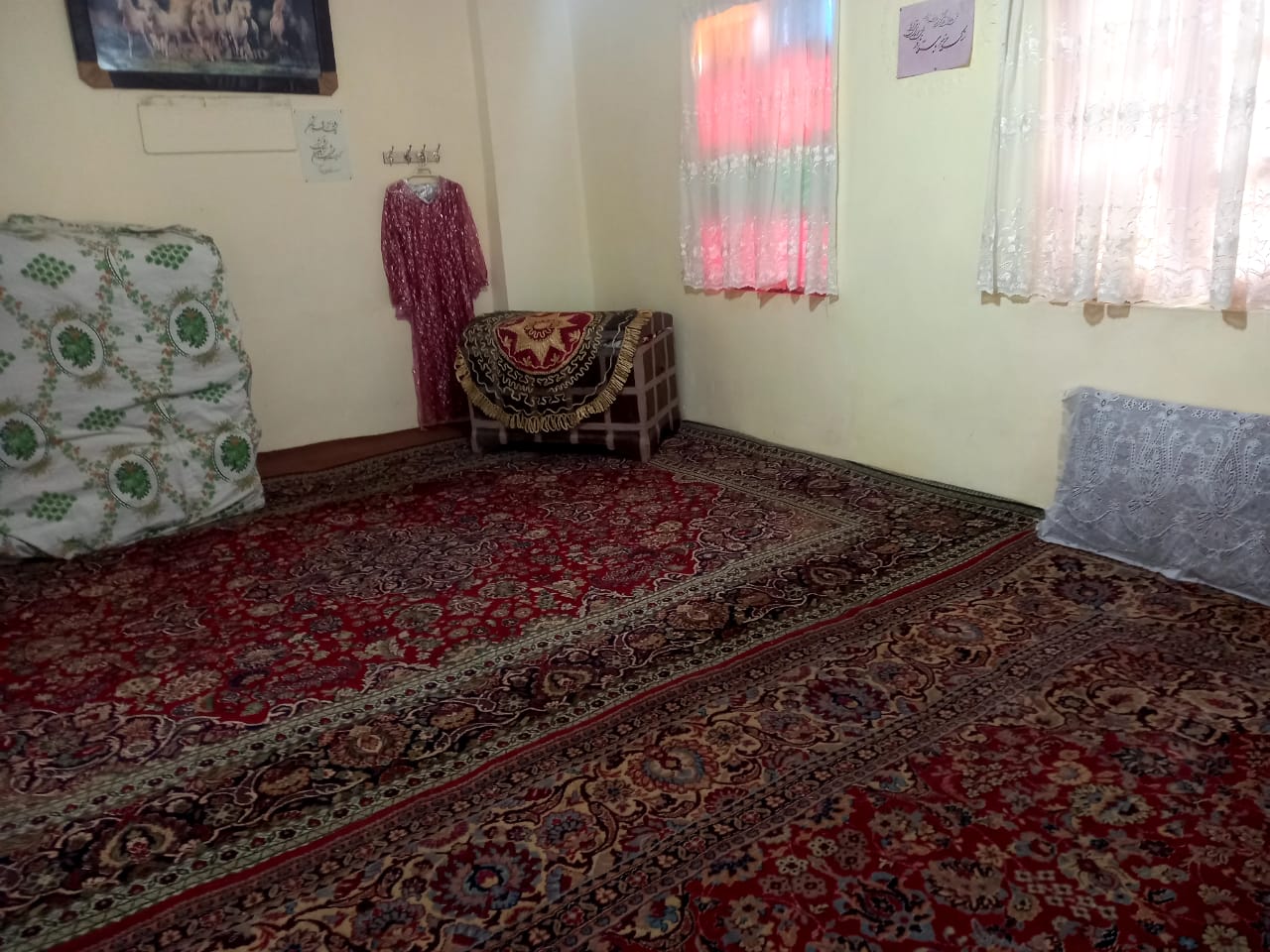 Village اجاره اتاق سنتی در روستا امزادجرد همدان - اتاق 2