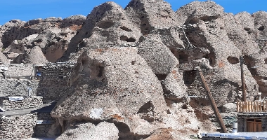 تاریخ شمسی شروع شده است(دانستنی هایی جالب)