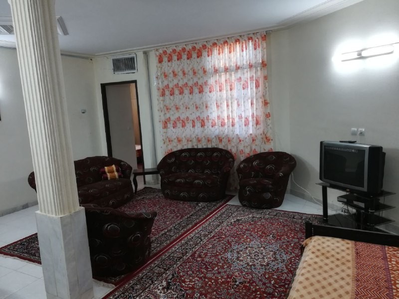 townee اجاره آپارتمان اجاره ای در چهار باغ عباسی اصفهان - طبقه اول