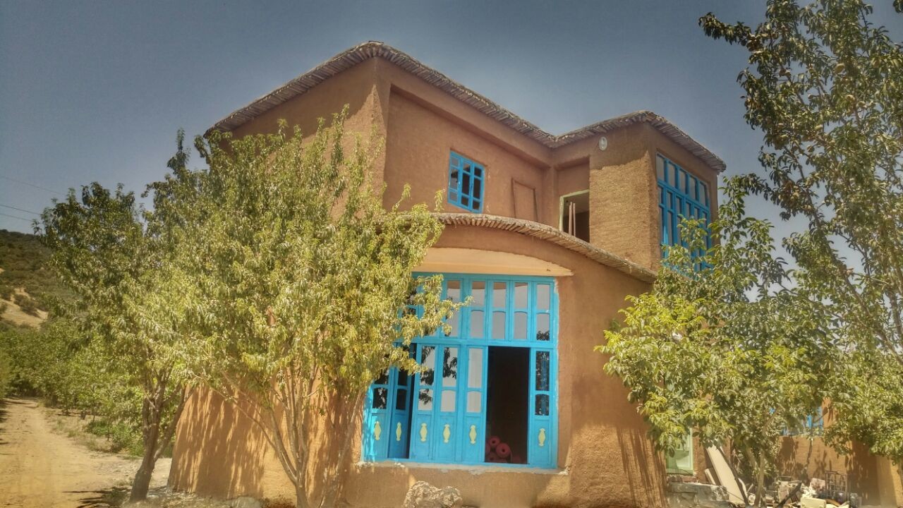 Eco-tourism خانه روستایی در کانی سانان مریوان - شاندر