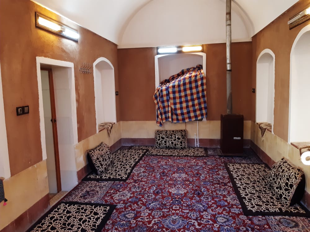 Eco-tourism اتاق سنتی در روستای آشتیان انارک 