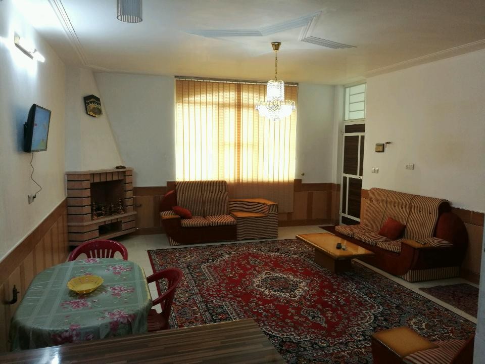 townee منزل ویلایی تمیز در بلوار رحمت شیراز