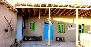 اجاره اتاق سنتی در روستای طرق کاشمر