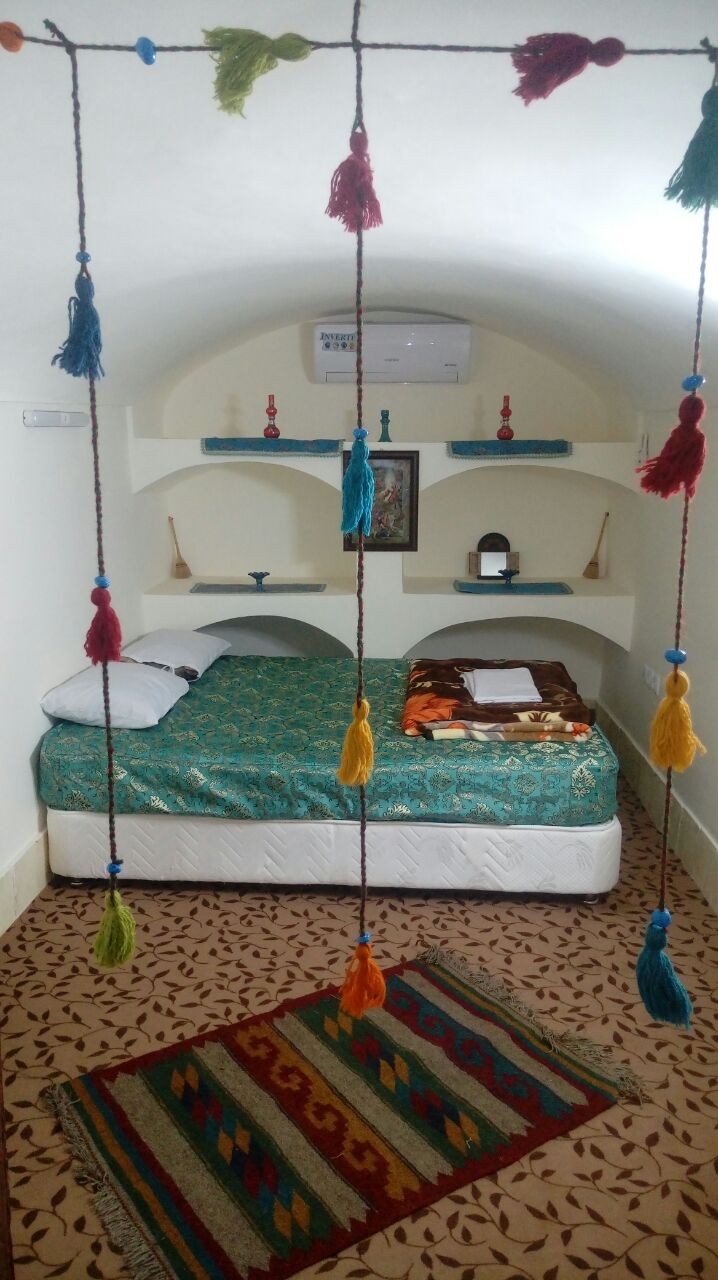 بوم گردی  خانه سنتی در یزد - اتاق1