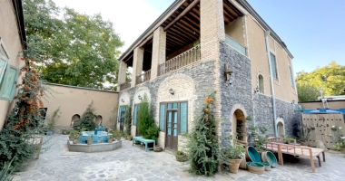 همدان