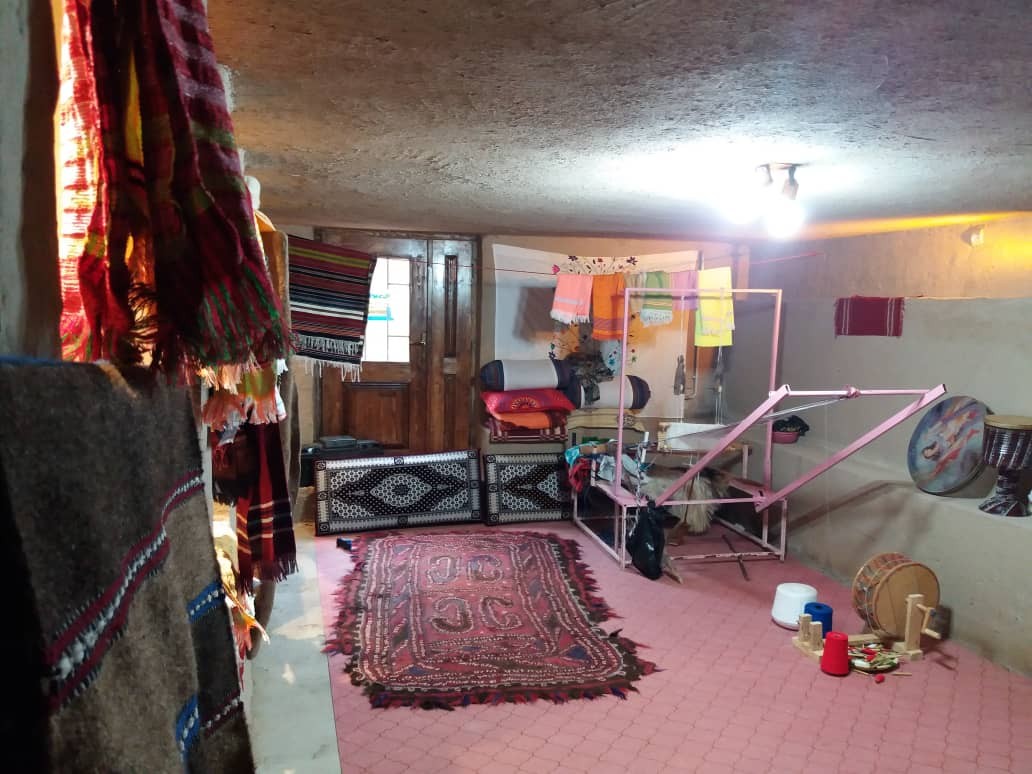 بوم گردی اجاره خانه سنتی در سیاه رودبار علی آباد کتول - طبقه اول