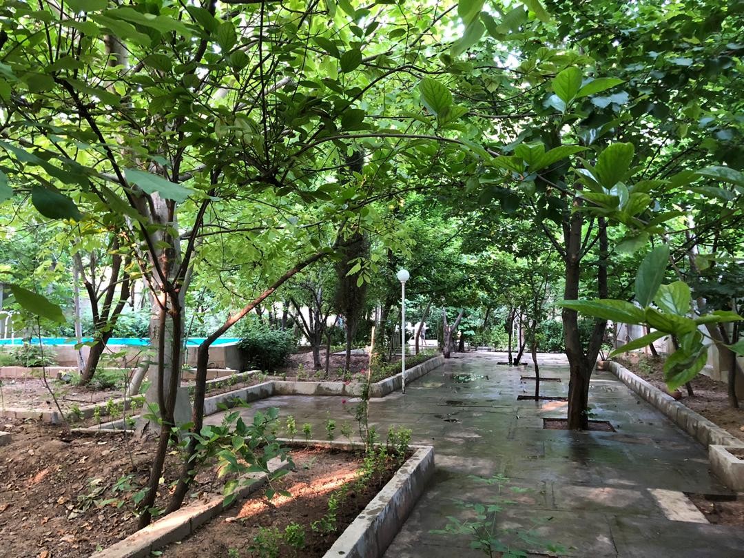 شهری اجاره باغ استخردار در باغ بهشت شیراز